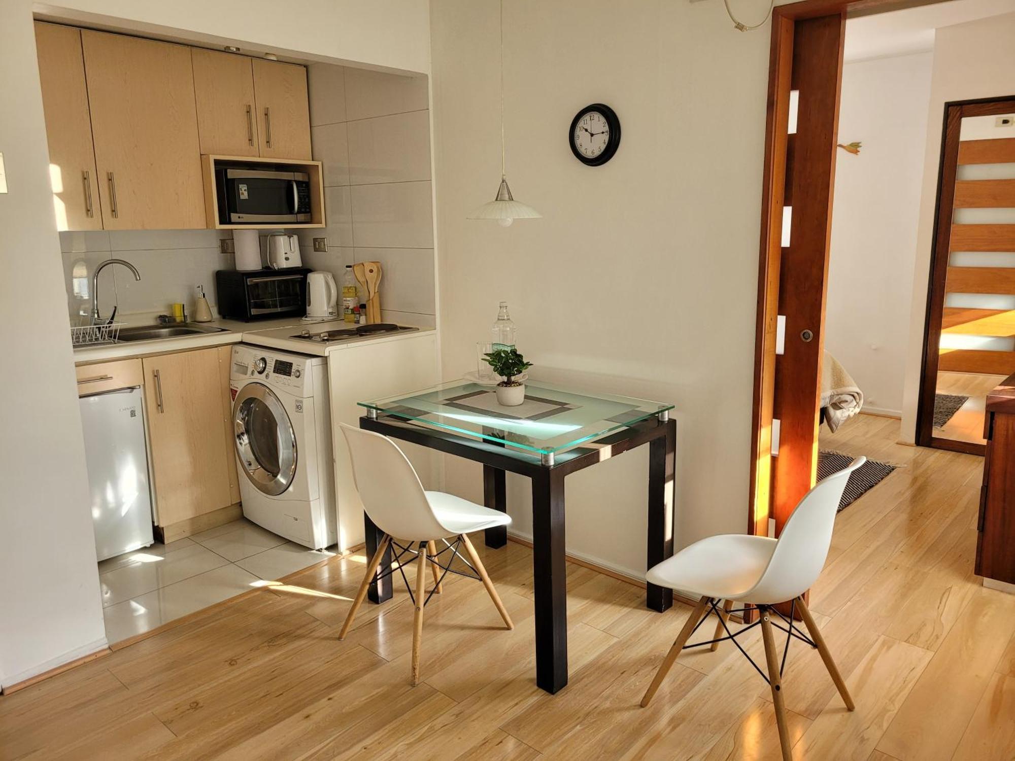 Apartamento Cozy And Comfortable Stay In Providencia, Close To Everything You Need